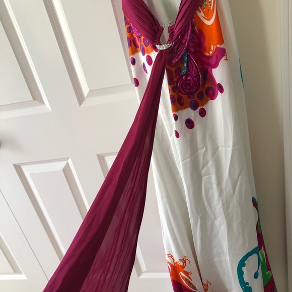 Cache Prom Dress - Picture 5 of 8